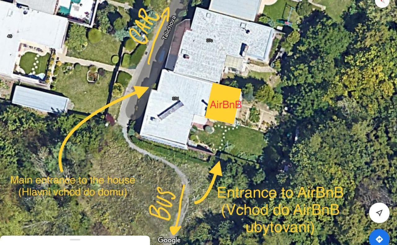 Krasny Apartman U Lesa, Trolejbus Do Centra A Bvv, Parkovani Zdarma Μπρνο Εξωτερικό φωτογραφία